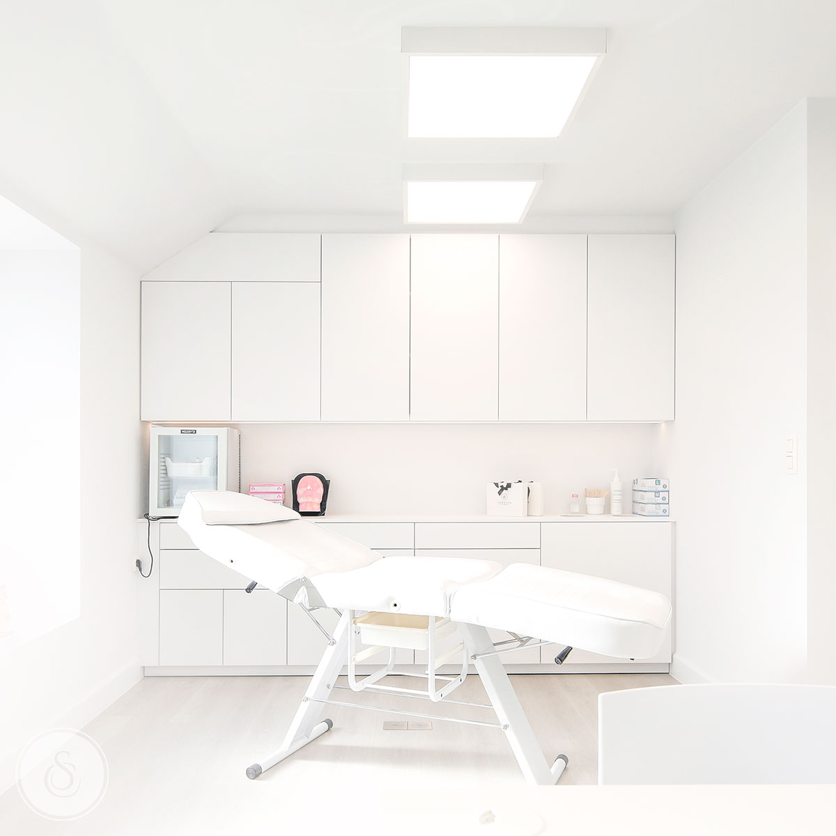 Sarasin Clinic interieur behandelzetel